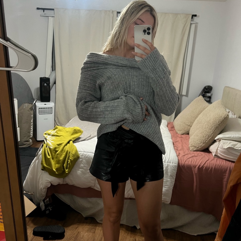 SILENT leather shorts - Picture 7 of 15